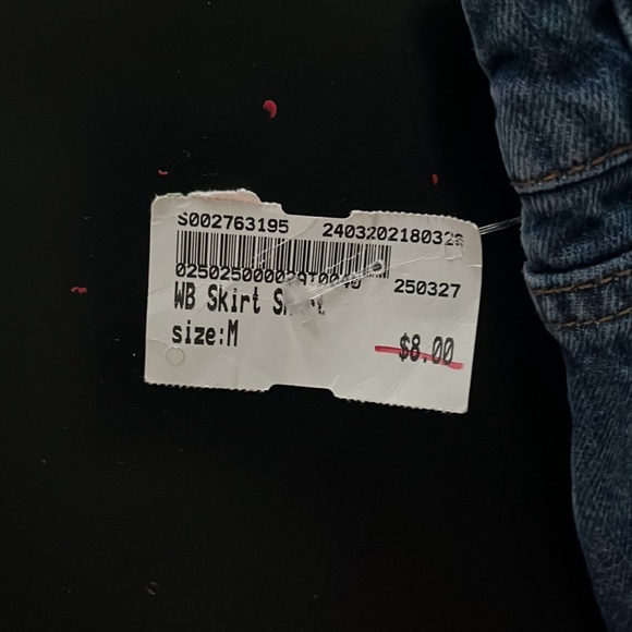 Volcom Brand Jeans, Stoned Mini Skirt, Size Medium - Picture 3 of 6